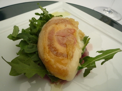 http://gourmet-italian.com/assets_c/2013/04/138-thumb-400x300-29.jpg